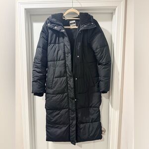 Abercrombie & Fitch Black Ultra Puffer